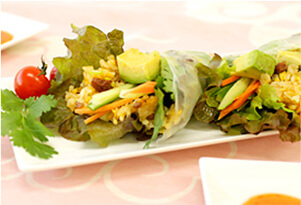 タイ風炒飯生春巻き