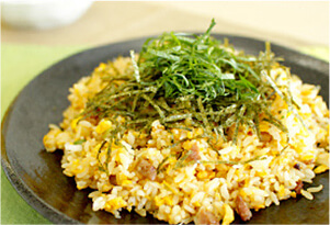 大葉とのりの和風炒飯