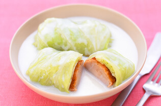 唐揚げのロールキャベツ風スープ