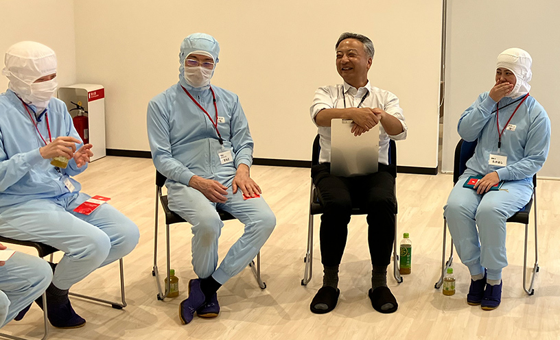 役員と従業員の対話機会「あぐら」の実施