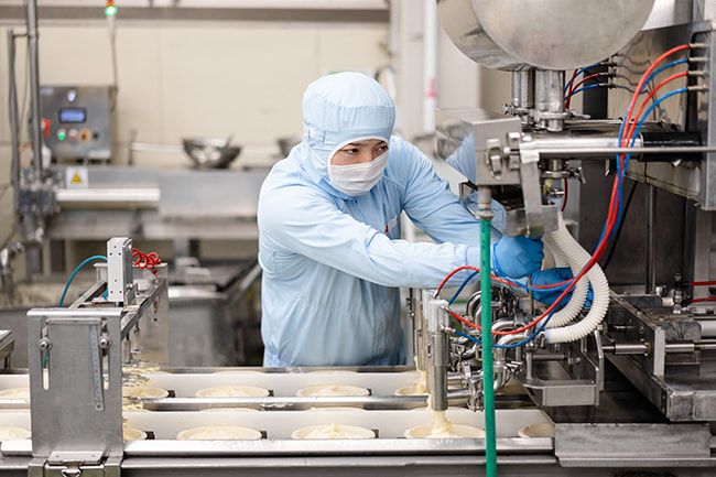 生産統括部 白石工場 製造グループ　佐藤 孝嘉