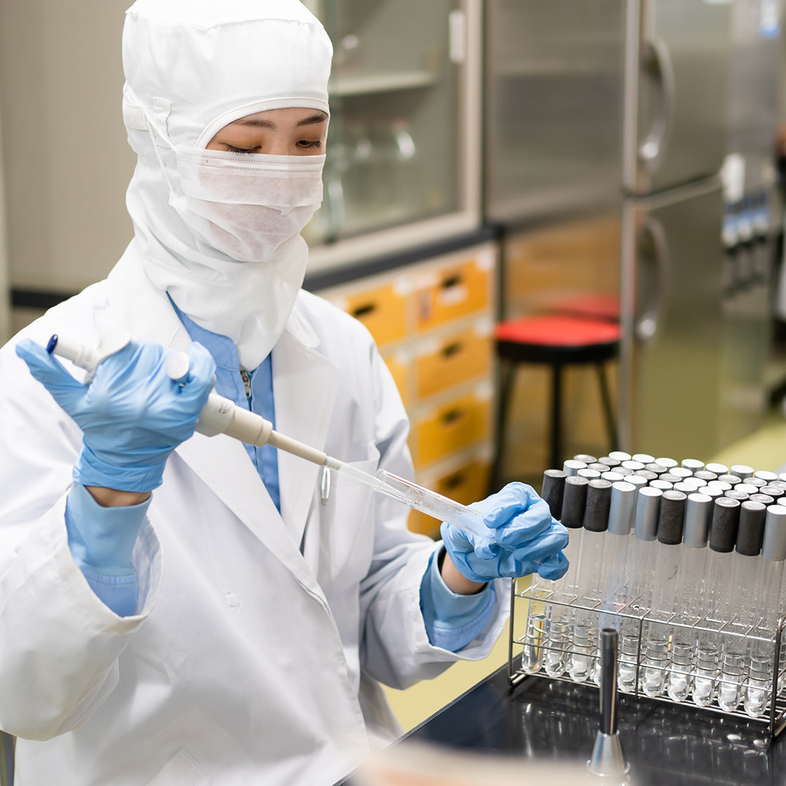 生産統括部 関西工場 品質保証グループ　西川 早紀