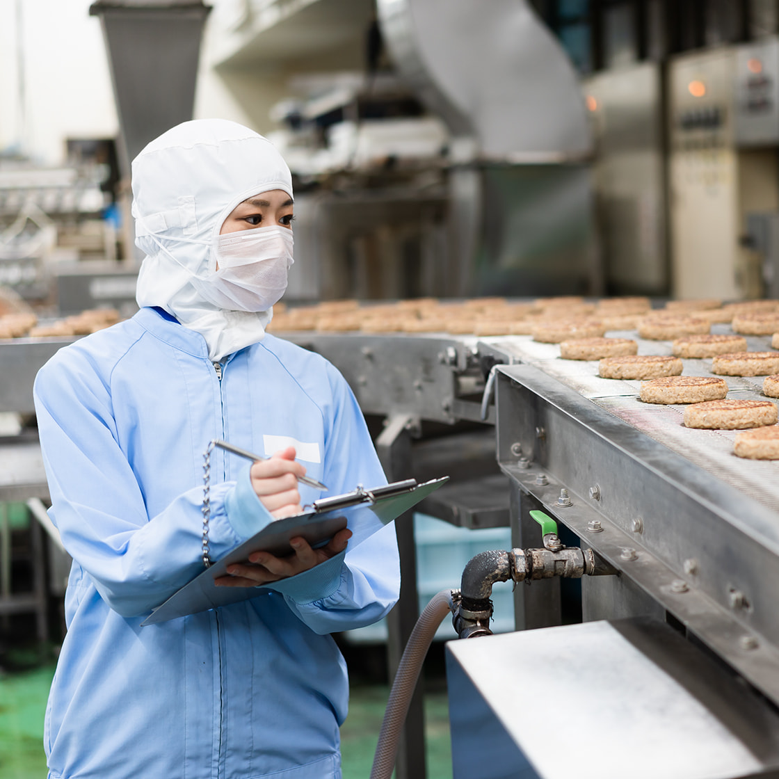 生産統括部 関西工場 開発グループ　村木 美智子