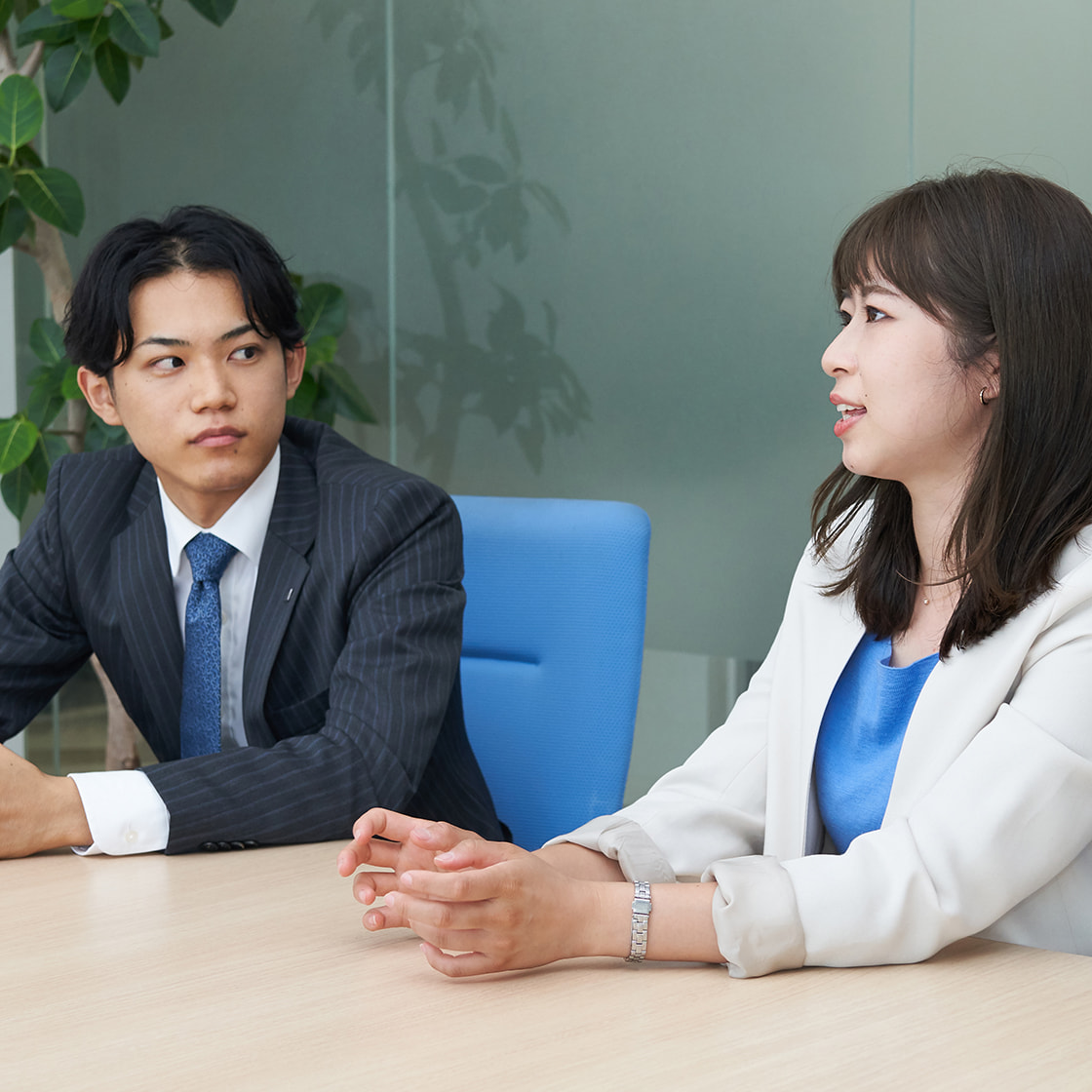 若手社員座談会