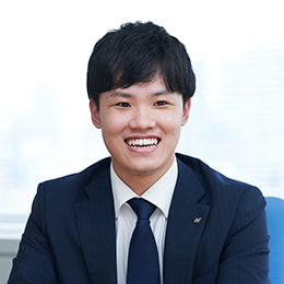 生産統括部 海外生産管理部 海外工場管理第二グループ　在津 成貴　2019年入社