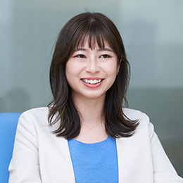 事業推進部 首都圏支社 業務用第二グループ　越智 晴花　2018年入社